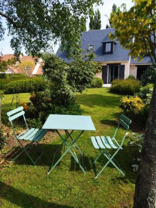 Agreable Studio A La Campagne Et Proche De La Mer Anctoville-Sur-Bosc Exterior photo